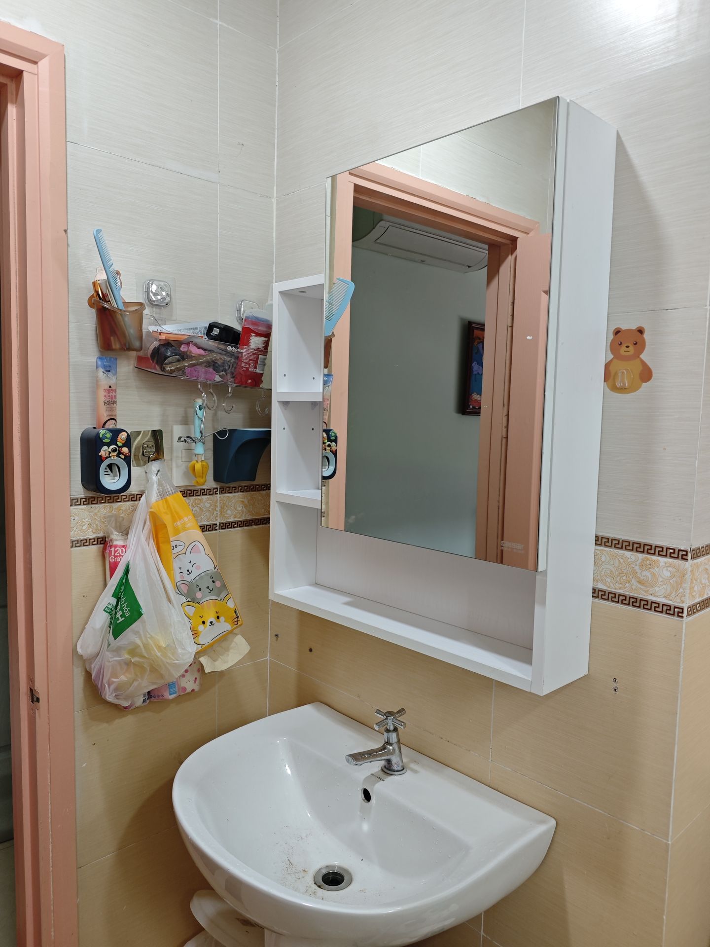 Đánh giá sản phẩm Tủ gương Caesar EM0160V