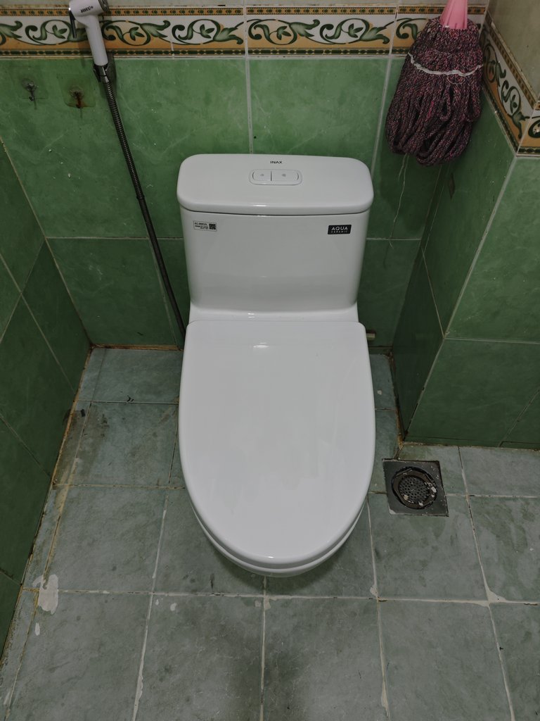 Đánh giá sản phẩm Bồn cầu 1 khối INAX AC-989VN (AC989VN) nắp đóng êm