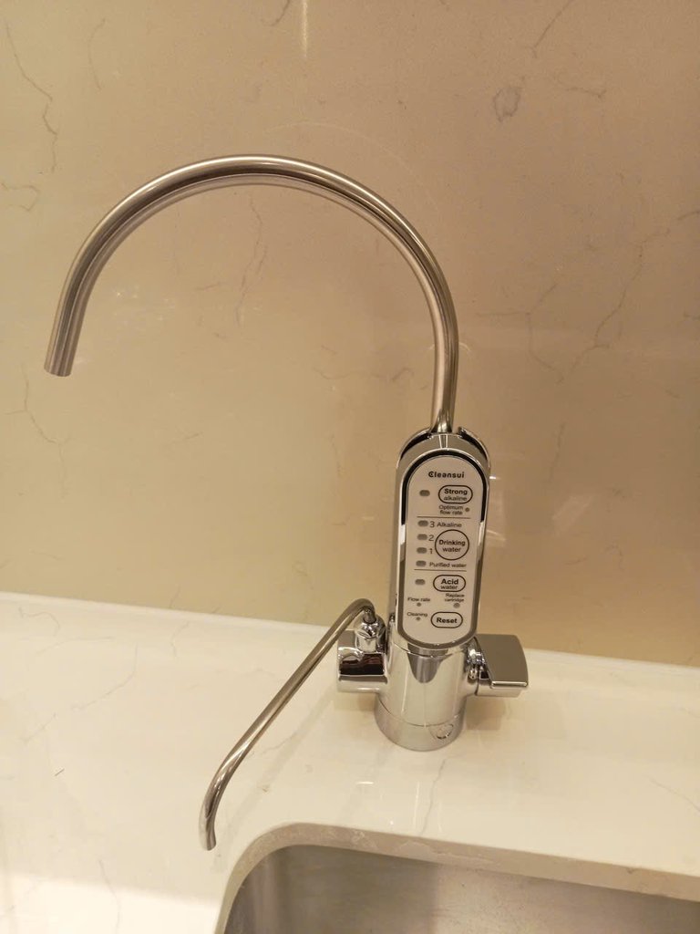 Đánh giá sản phẩm Thiết bị lọc nước ion kiềm Mitsubishi Cleansui EU301