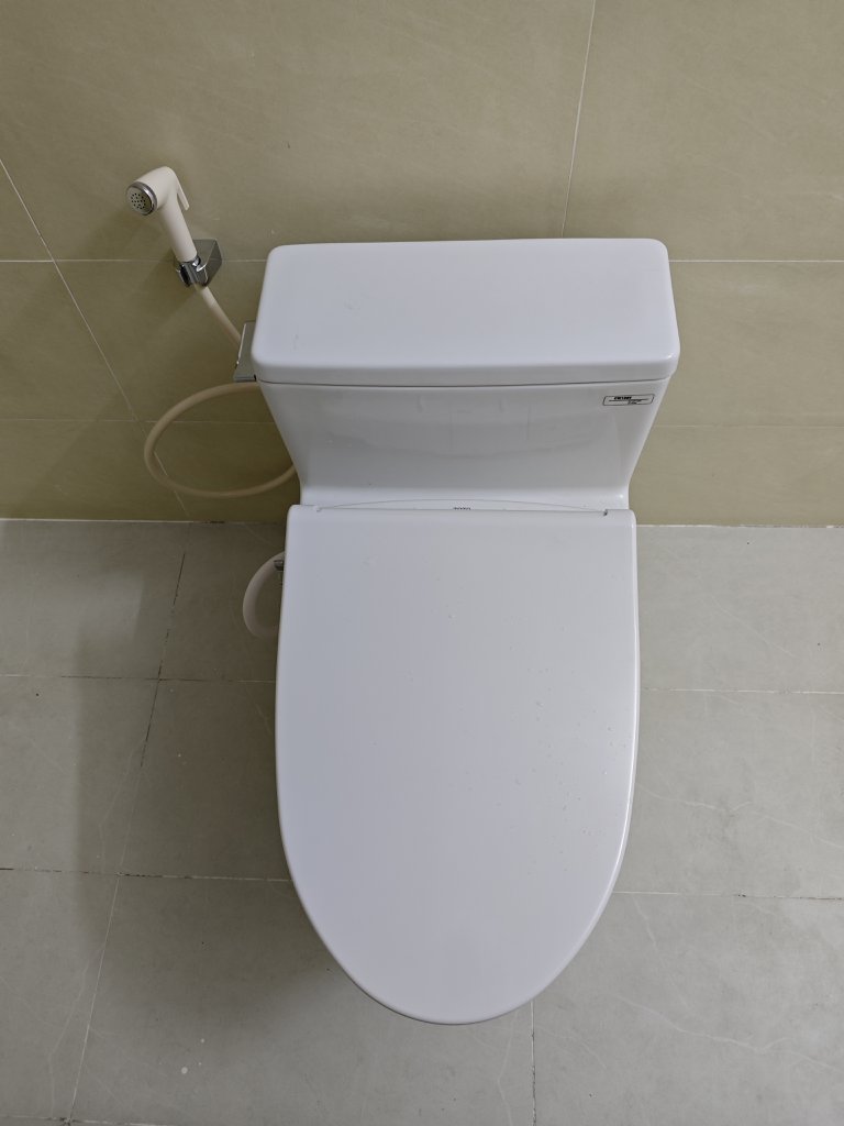 Đánh giá sản phẩm Vòi xịt vệ sinh TOTO THX20NBPIV nhựa