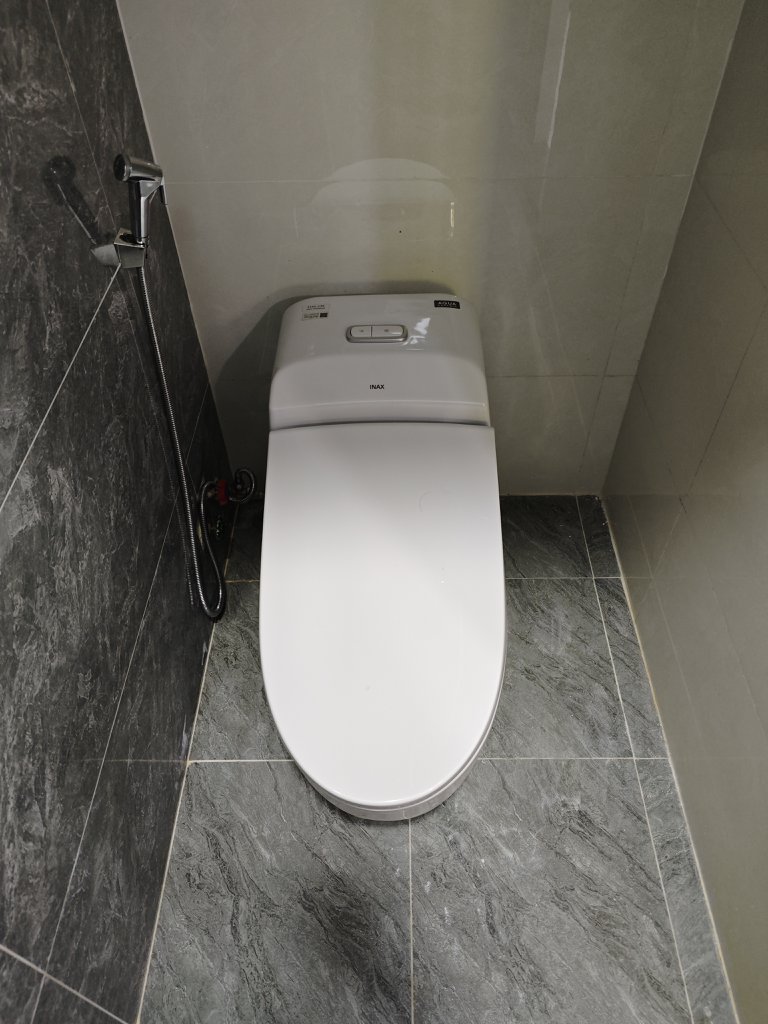 Đánh giá sản phẩm Bồn cầu 1 khối INAX AC-1032VN (AC1032VN) nắp đóng êm