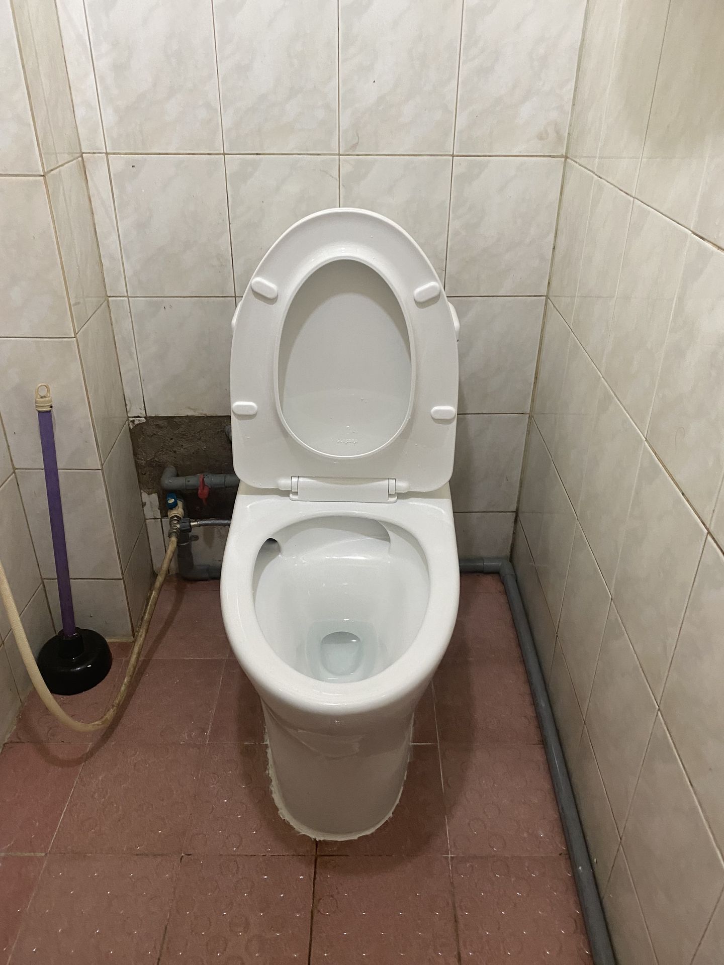 Đánh giá sản phẩm Bồn cầu 1 khối nắp êm Viglacera V803 (+ vòi xịt VG826)