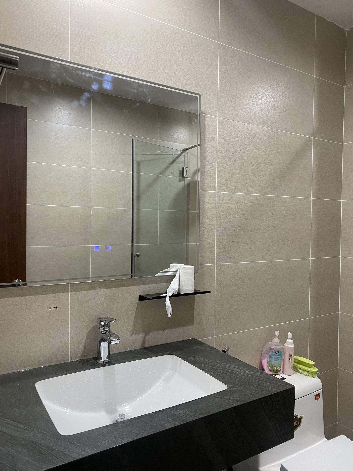 Đánh giá sản phẩm Bộ tủ chậu và tủ gương led size 800mm MOWOEN MW6630R-80SB