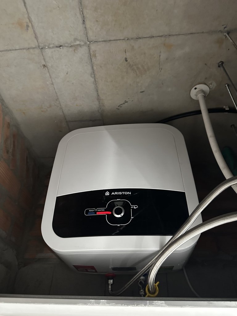 Đánh giá sản phẩm Máy nước nóng gián tiếp Andris2 Rs Ariston