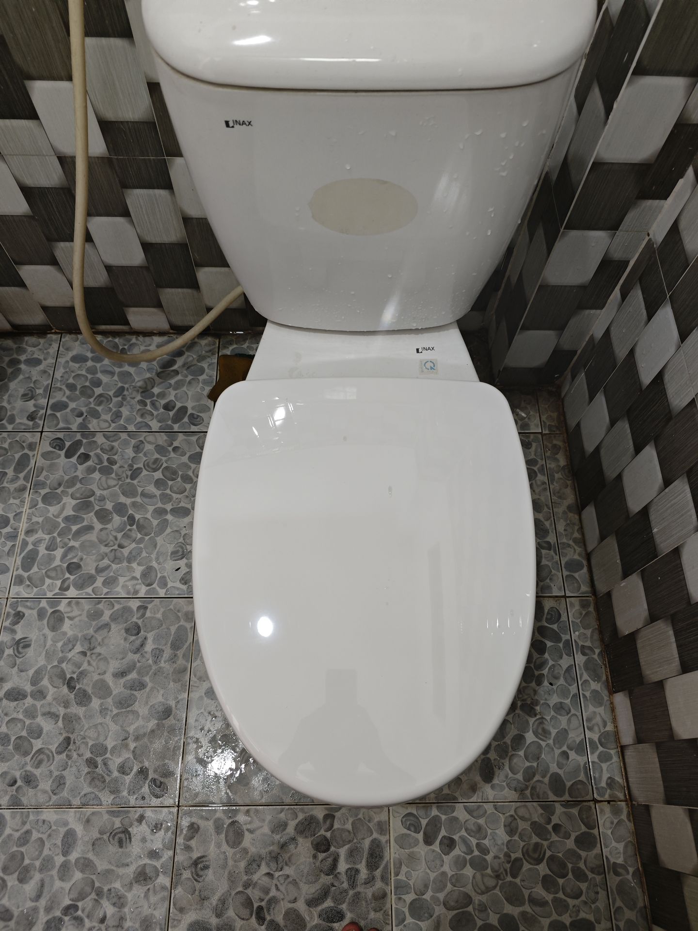 Đánh giá sản phẩm Nắp bồn cầu đóng êm INAX CF-57VSAK (CF57VSAK)