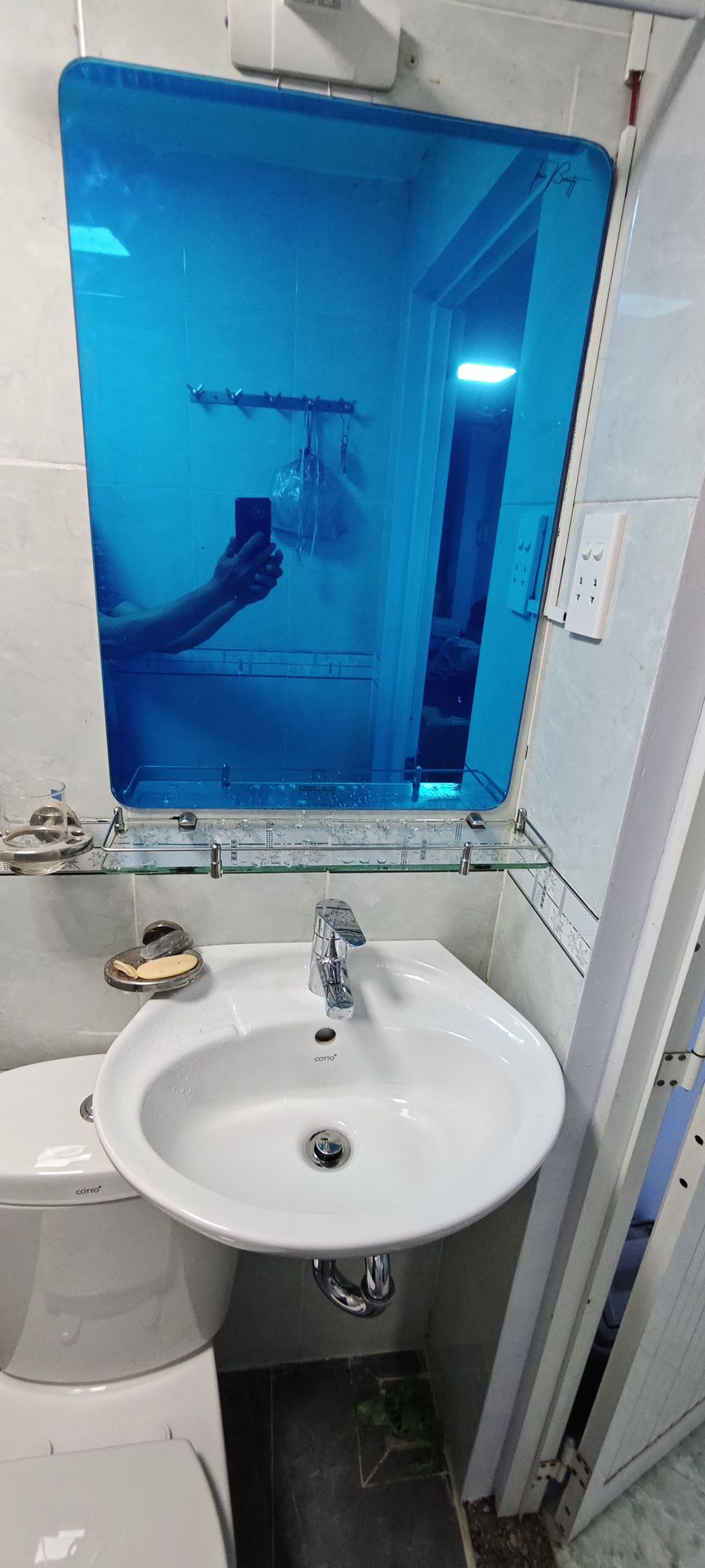 Đánh giá sản phẩm Vòi chậu lavabo COTTO CT2174AE nóng lạnh Next I