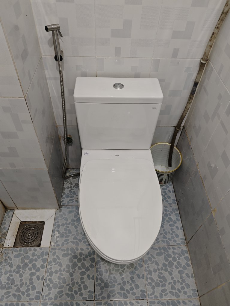 Đánh giá sản phẩm Bồn cầu 2 khối TOTO CS326DT10 nắp đóng êm TC395VS