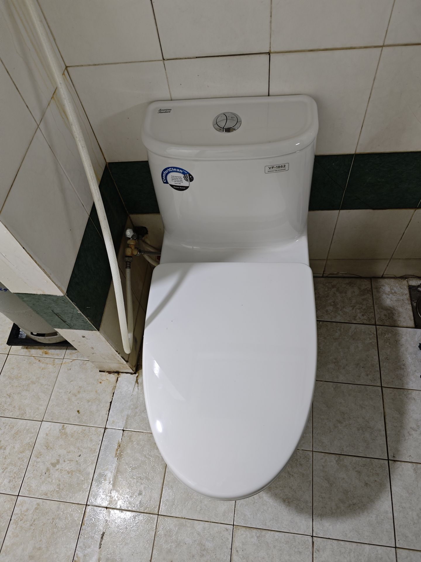 Đánh giá sản phẩm Bồn cầu 1 khối American Standard VF-1862 (VF1862) nắp êm dòng Loven