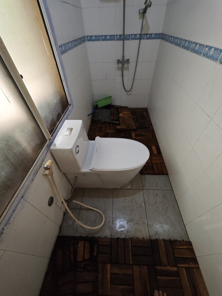 Đánh giá sản phẩm Bồn cầu 1 khối American Standard VF-1808ET (VF1808ET) nắp êm dòng Acacia SupaSleek