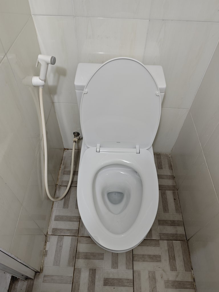 Đánh giá sản phẩm Bồn cầu 2 khối TOTO CS326DT10 nắp đóng êm TC395VS