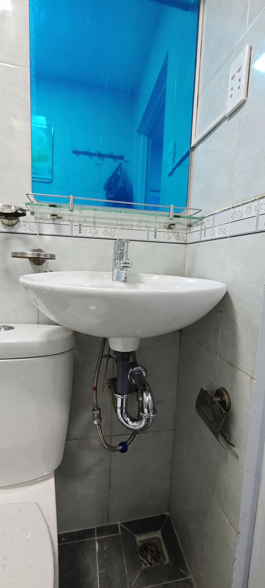 Đánh giá sản phẩm Vòi chậu lavabo COTTO CT2174AE nóng lạnh Next I