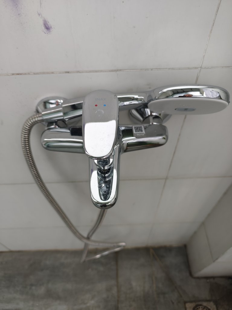 Đánh giá sản phẩm Bộ vòi sen tắm nóng lạnh INAX BFV-1113S-8C (BFV1113S8C)