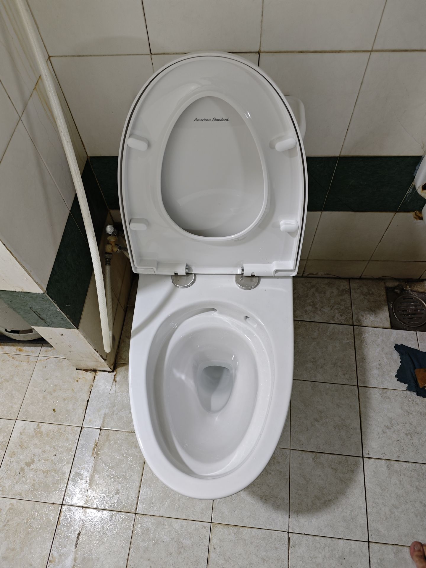 Đánh giá sản phẩm Bồn cầu 1 khối American Standard VF-1862 (VF1862) nắp êm dòng Loven