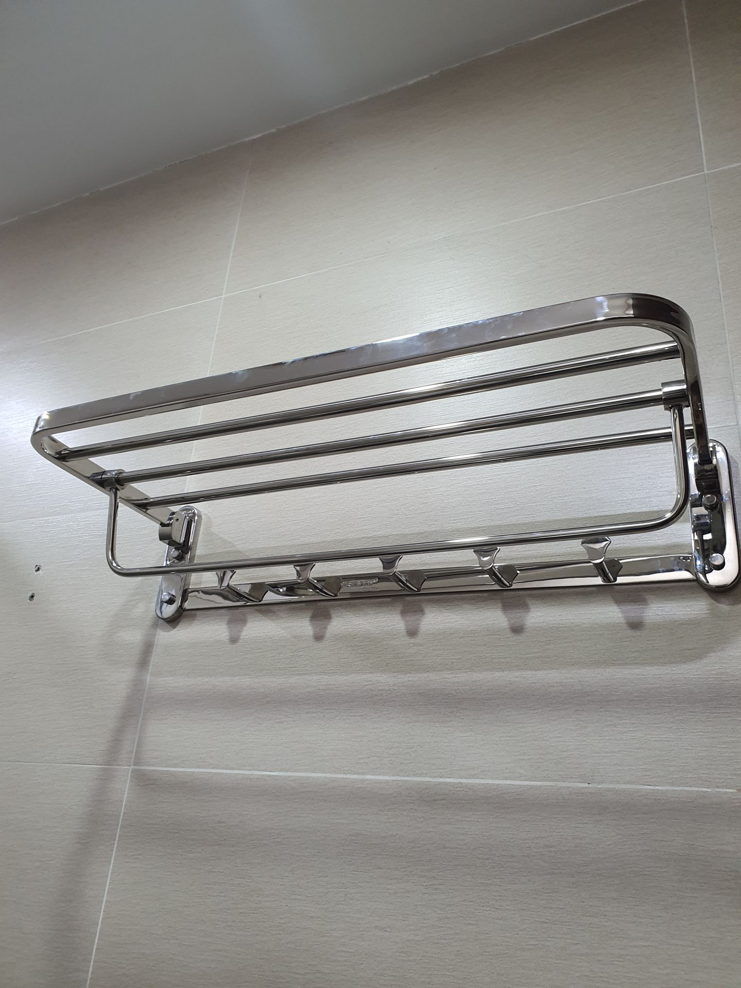 Đánh giá sản phẩm Thanh treo khăn 5 móc vợt inox 304 Tovashu PS2