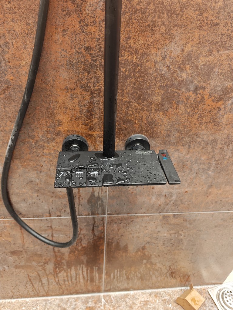 Đánh giá sản phẩm Bộ sen tắm cây nóng lạnh Caesar S688CB