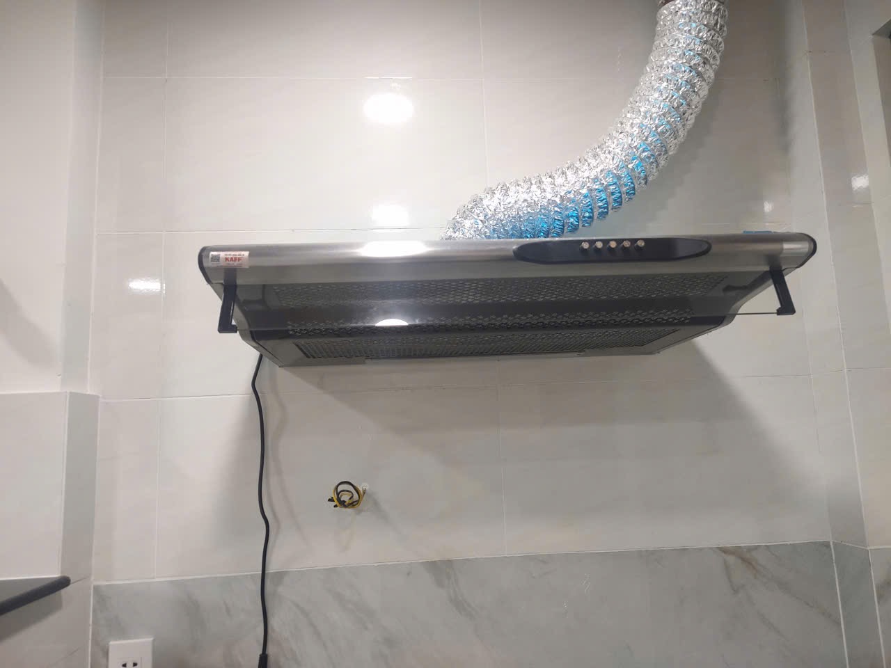 Đánh giá sản phẩm Máy hút mùi cổ điển KAFF KF-701I / KF-701B