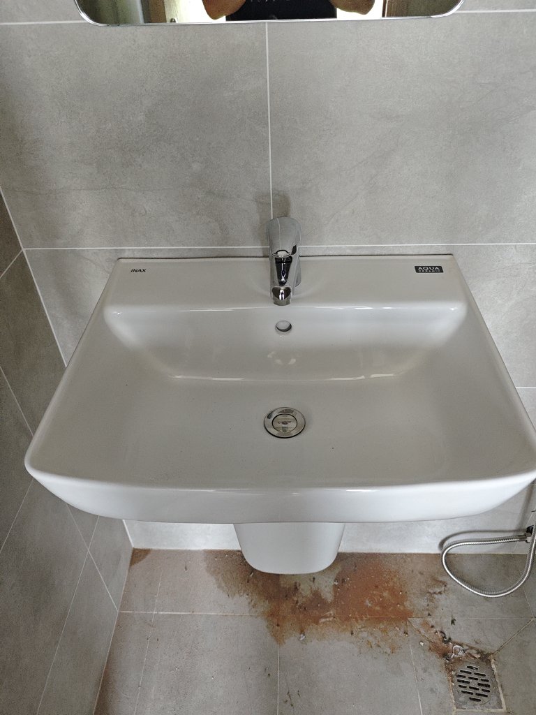 Đánh giá sản phẩm Chậu rửa lavabo treo tường INAX AL-312V (AL312V) (AL-312VFC) men Aqua Ceramic