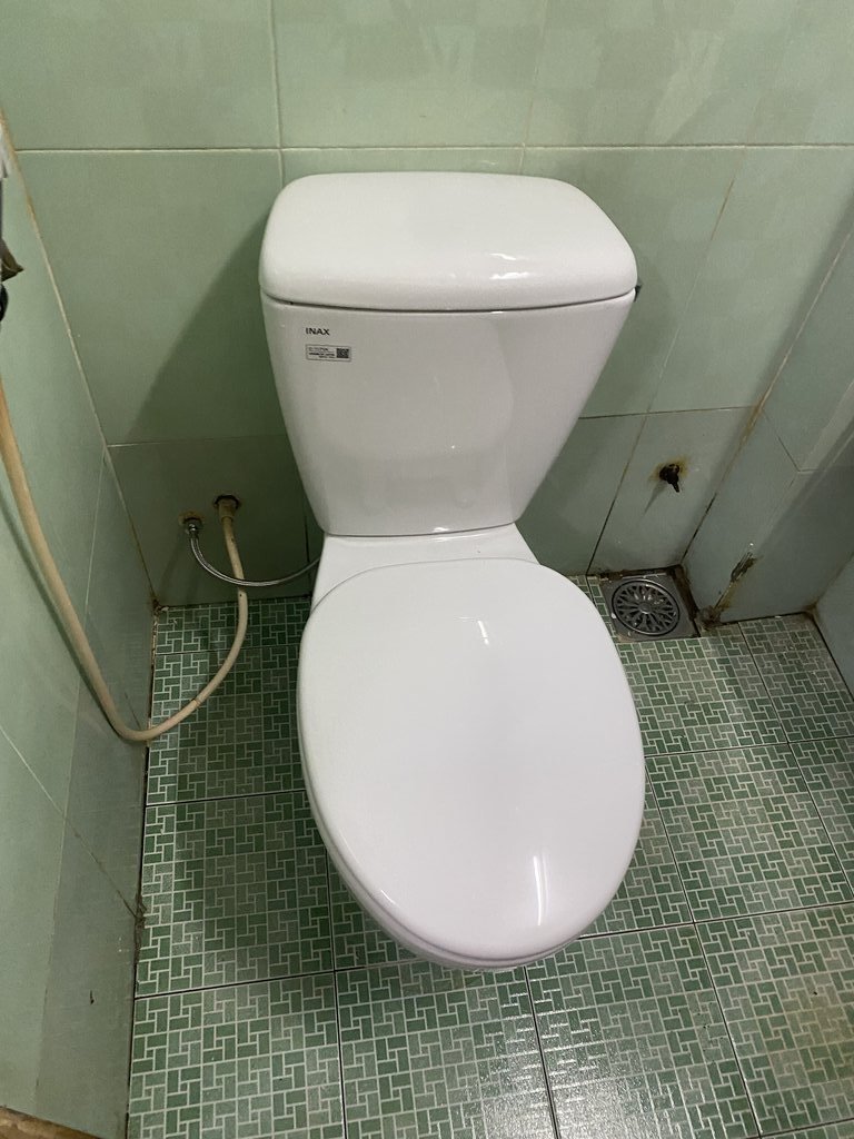 Đánh giá sản phẩm Bồn cầu 2 khối INAX C-117VAN (C117VAN) nắp đóng êm