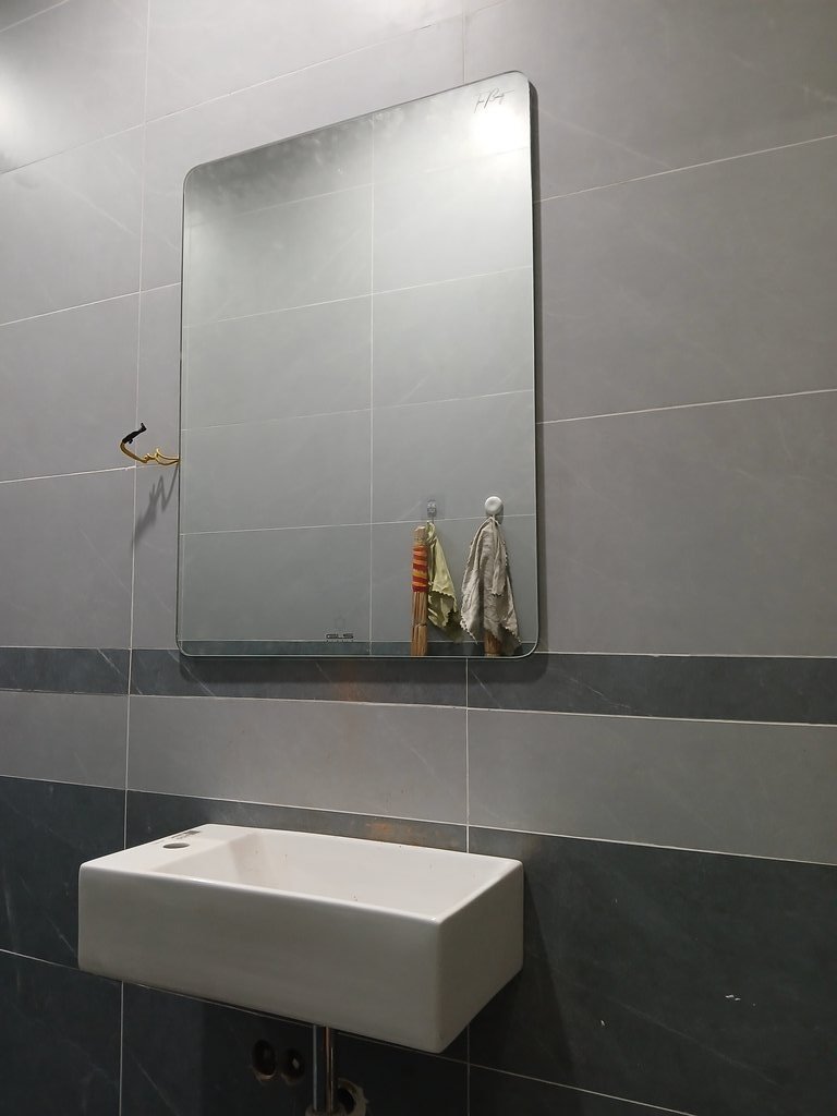 Đánh giá sản phẩm Chậu rửa lavabo treo tường Caesar LF5239L