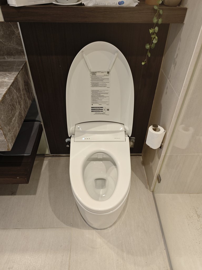 Đánh giá sản phẩm Bồn cầu thông minh Neorest RS TOTO CS921VT TCF83410GAA T53P100VR