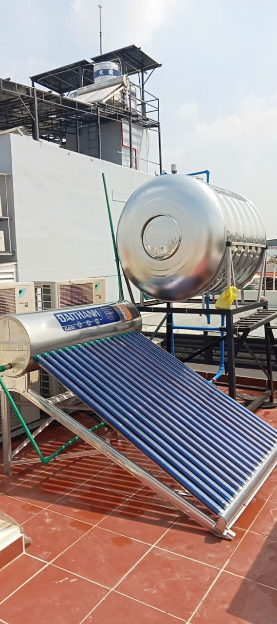 Đánh giá sản phẩm Máy nước nóng năng lượng mặt trời Đại Thành Inox 304 ống 58
