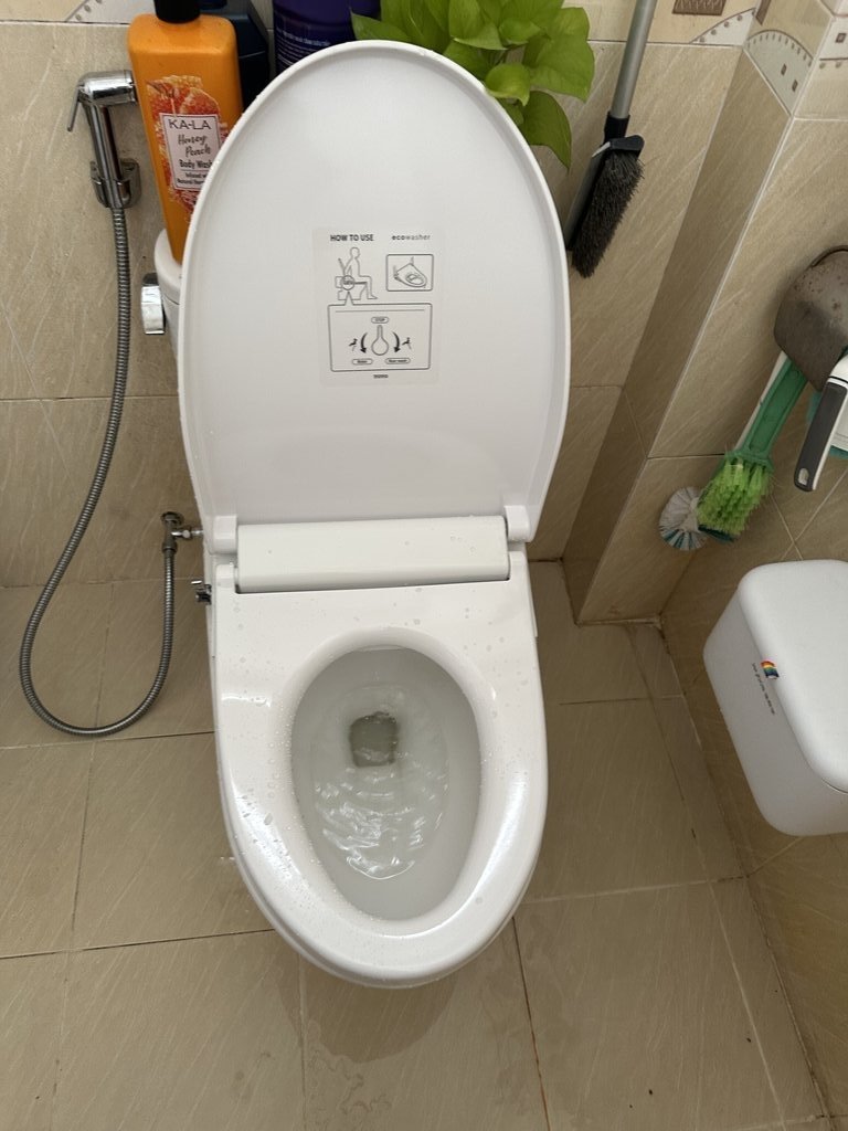 Đánh giá sản phẩm Nắp rửa cơ Eco washer TOTO TCW1211A (E4) 2 chế độ rửa trước & sau