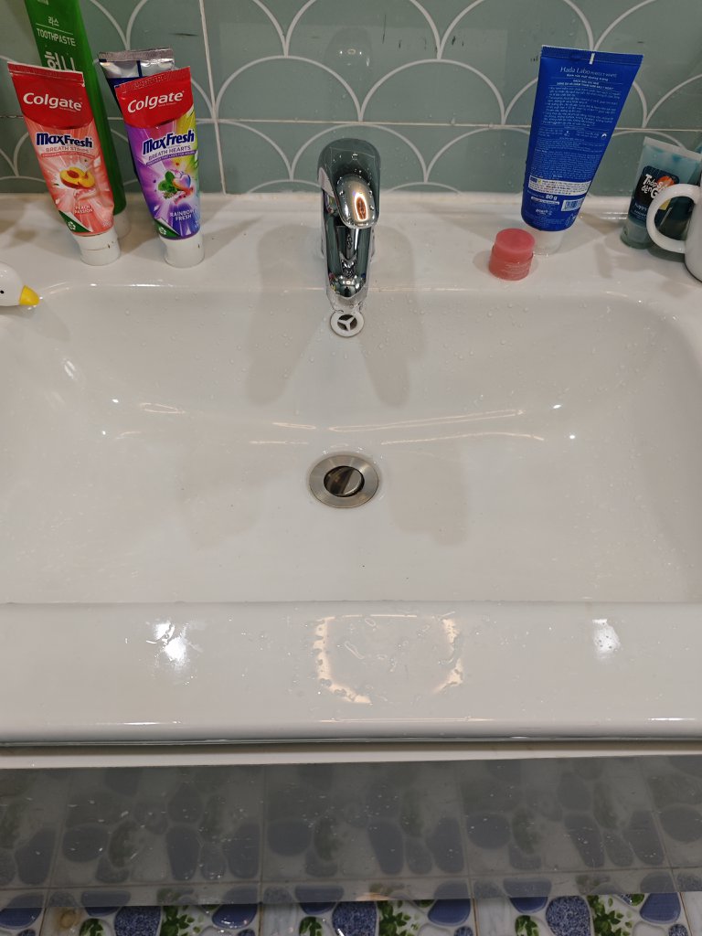 Đánh giá sản phẩm Vòi chậu lavabo nóng lạnh Caesar BT260CU