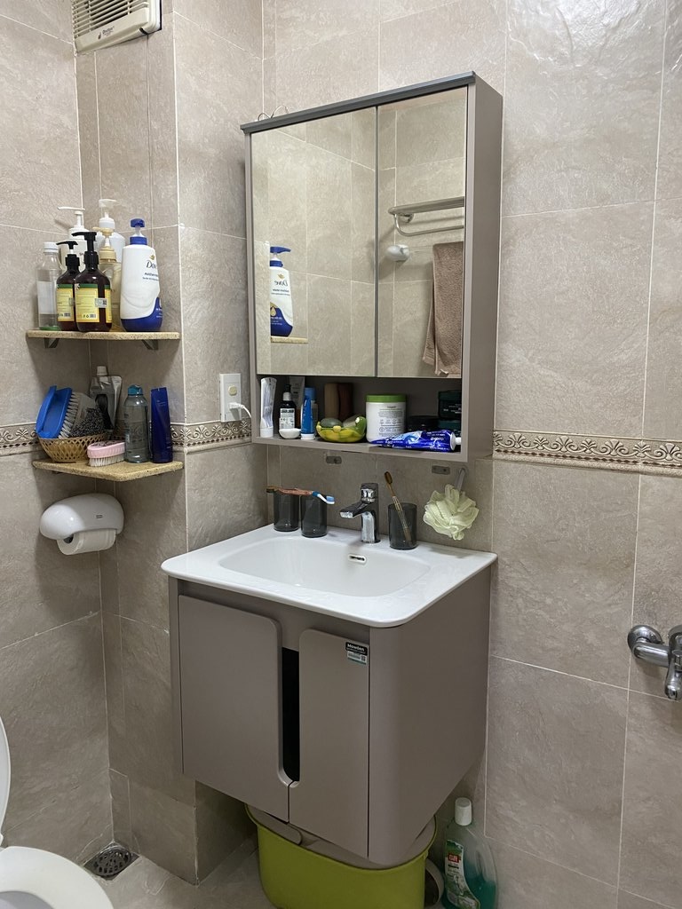 Đánh giá sản phẩm Bộ tủ chậu và tủ gương led size 600mm MOWOEN MW2807-60PVC