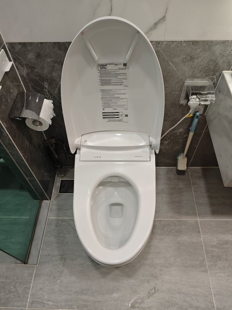 Đánh giá sản phẩm Bồn cầu thông minh Neorest RS TOTO CS921VT TCF83410GAA T53P100VR
