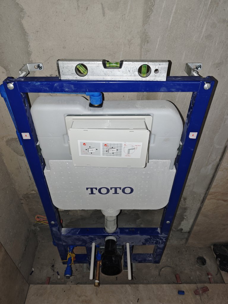 Đánh giá sản phẩm Két nước âm tường TOTO WH172AT 4.5/3L (lắp nắp giấu dây)