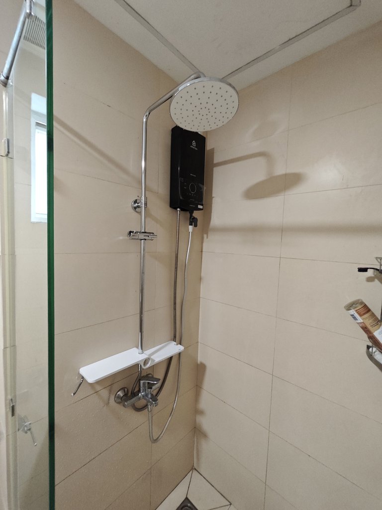 Đánh giá sản phẩm Sen cây tắm đứng Caesar BS126