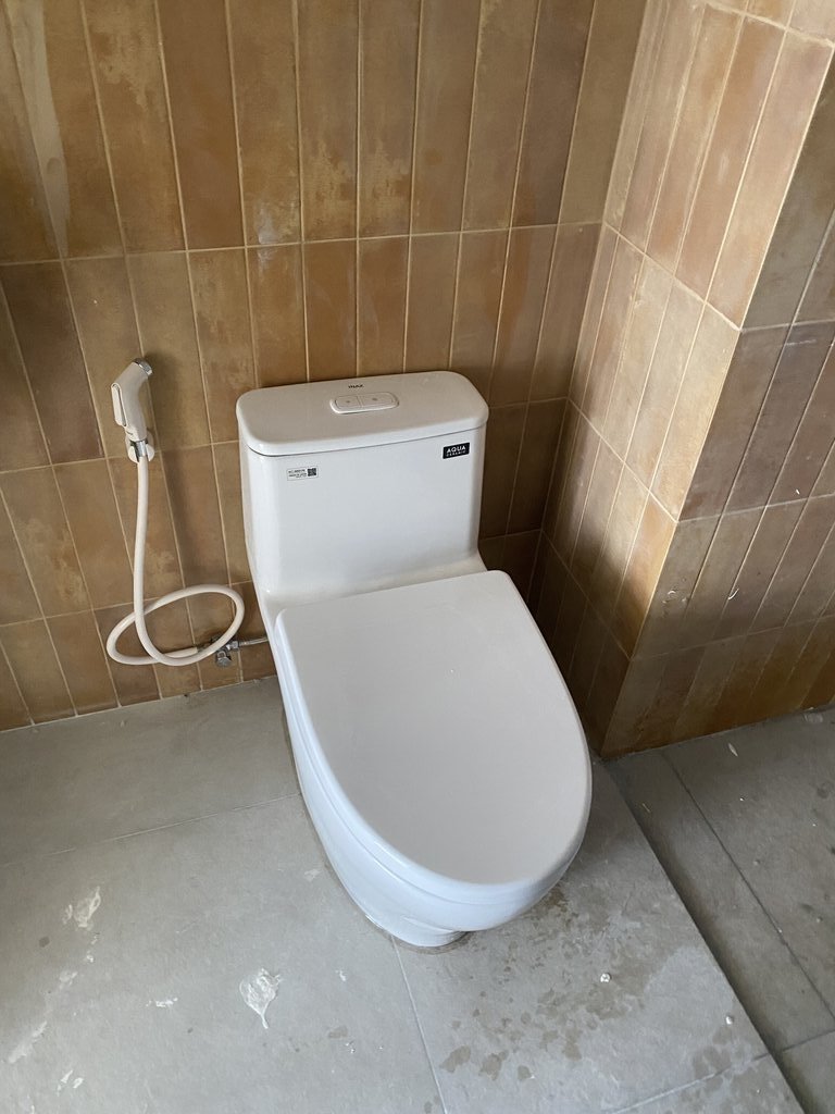 Đánh giá sản phẩm Bồn cầu 1 khối INAX AC-989VN (AC989VN) nắp đóng êm