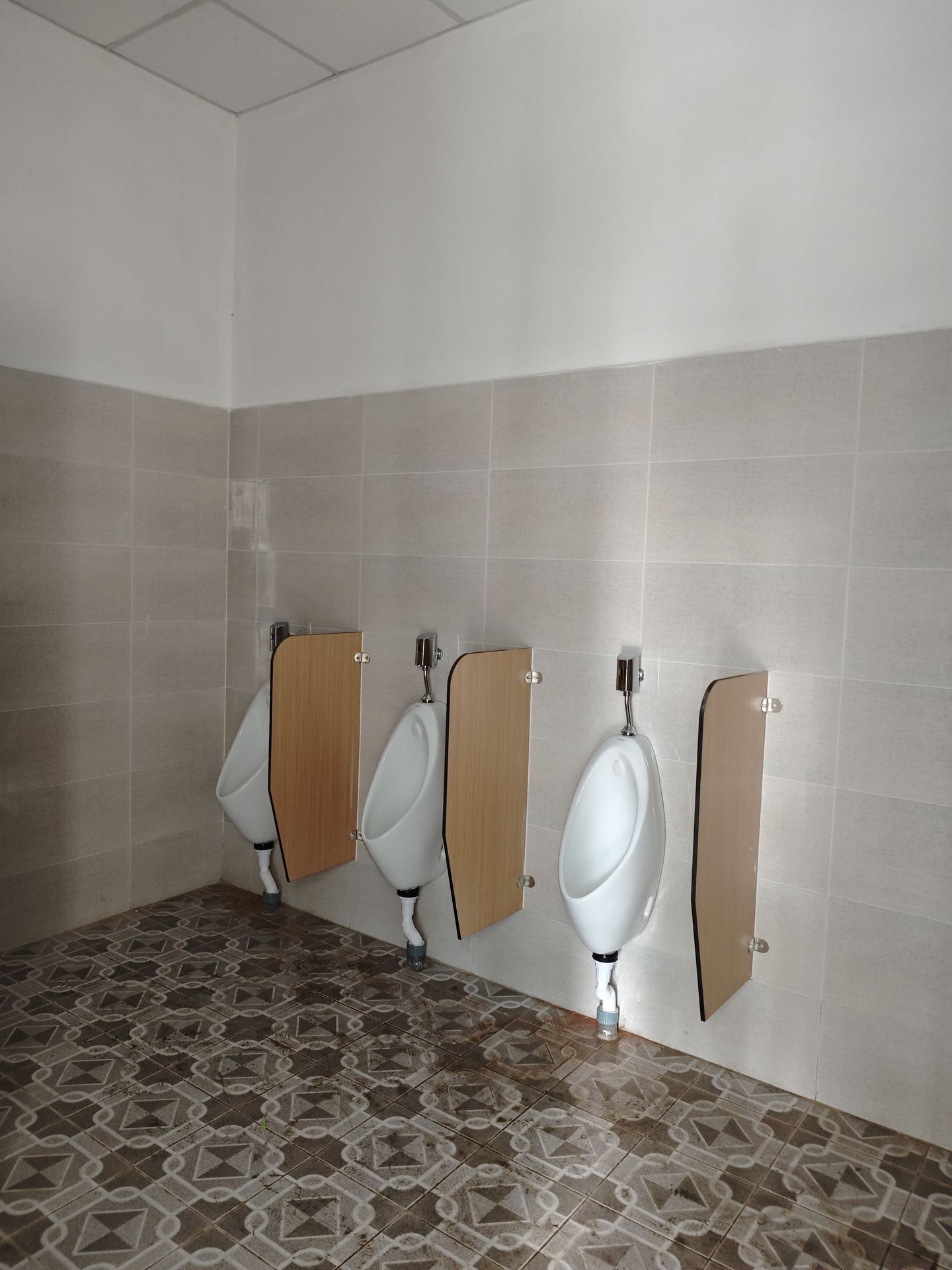 Đánh giá sản phẩm Bồn tiểu nam treo tường JOMOO 13065-2Z/51K-I011