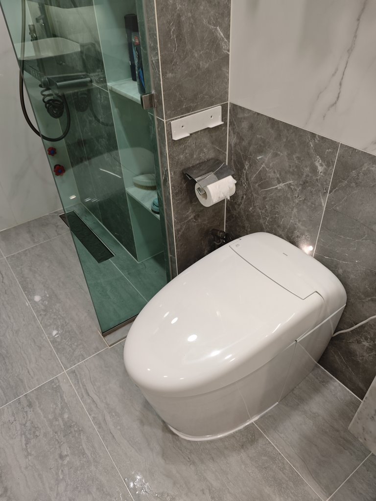 Đánh giá sản phẩm Bồn cầu thông minh Neorest RS TOTO CS921VT TCF83410GAA T53P100VR