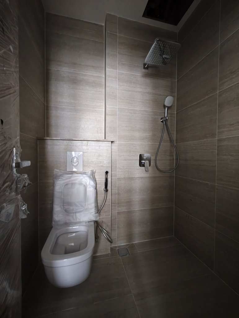 Đánh giá sản phẩm Két nước âm tường có khung 3 trong 1 GROHE 38722001