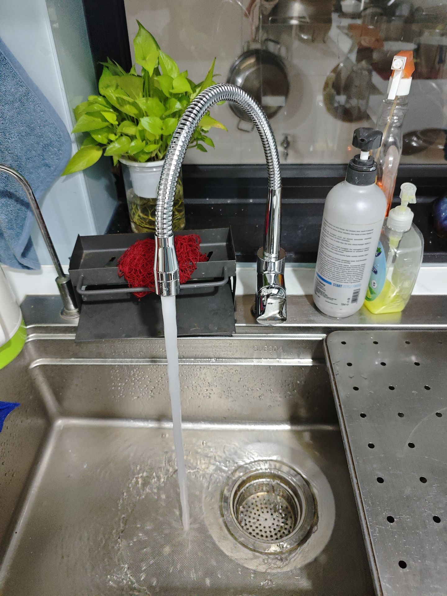 Đánh giá sản phẩm Vòi bếp nóng lạnh INAX SFV-303S (SFV303S)