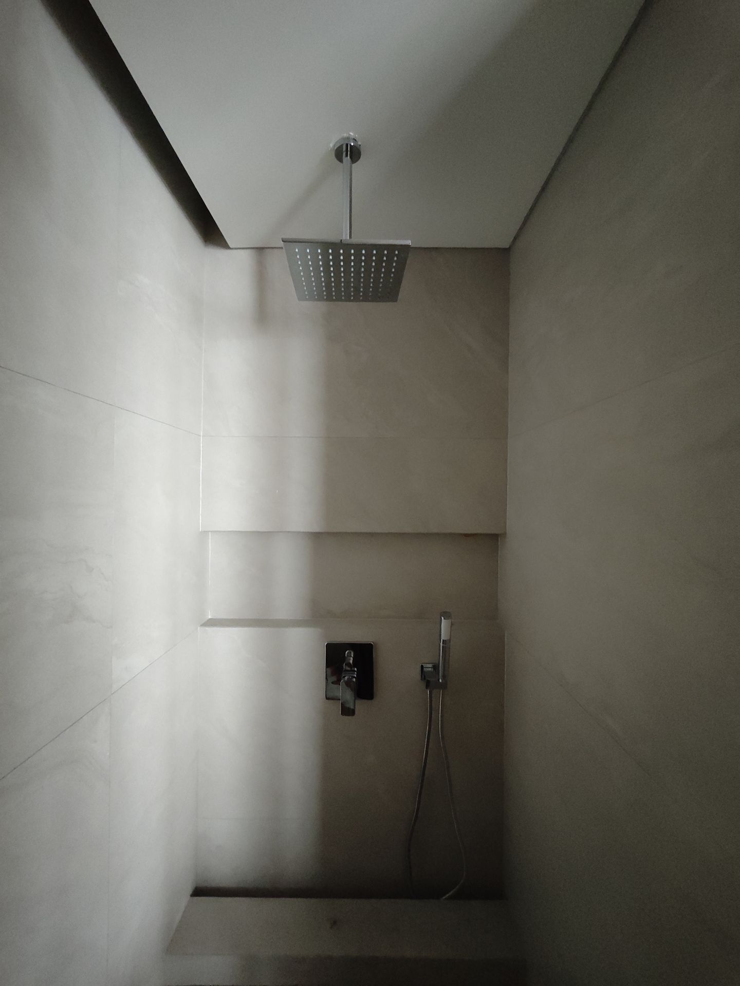 Đánh giá sản phẩm Đầu sen tắm phun mưa American Standard 250mm FFASS038