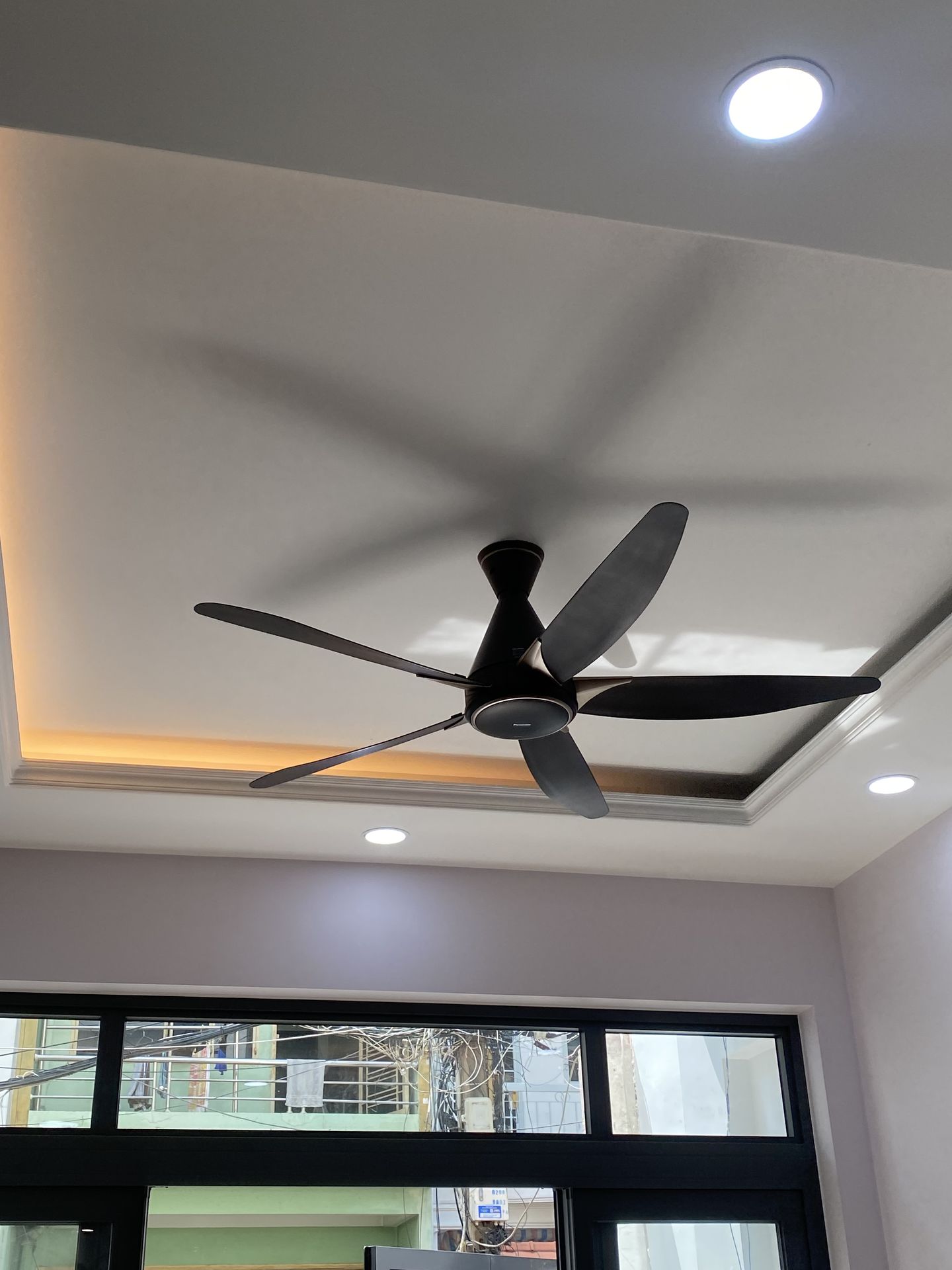 Đánh giá sản phẩm Quạt trần 5 cánh điều khiển từ xa Panasonic F-60GDS