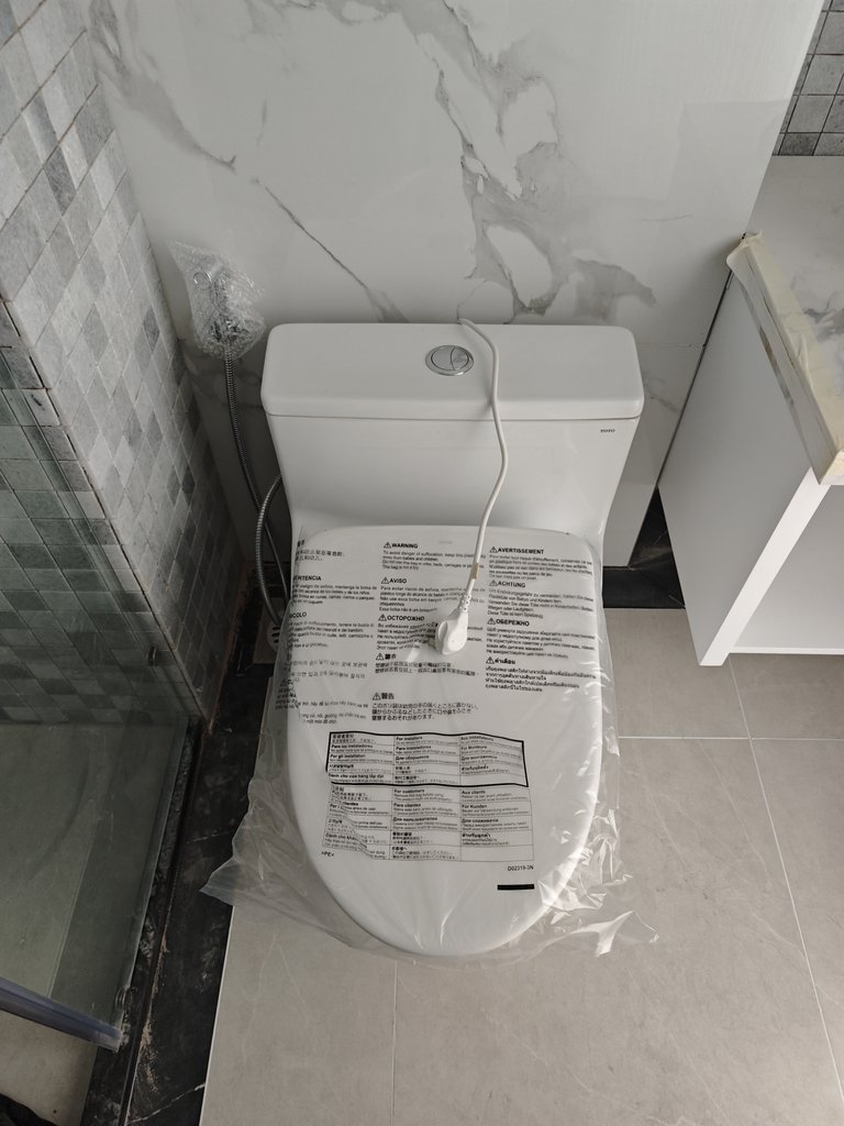 Đánh giá sản phẩm Bồn cầu TOTO MS625CDW23 1 khối nắp điện tử Washlet S7 TCF47360GAA giấu dây