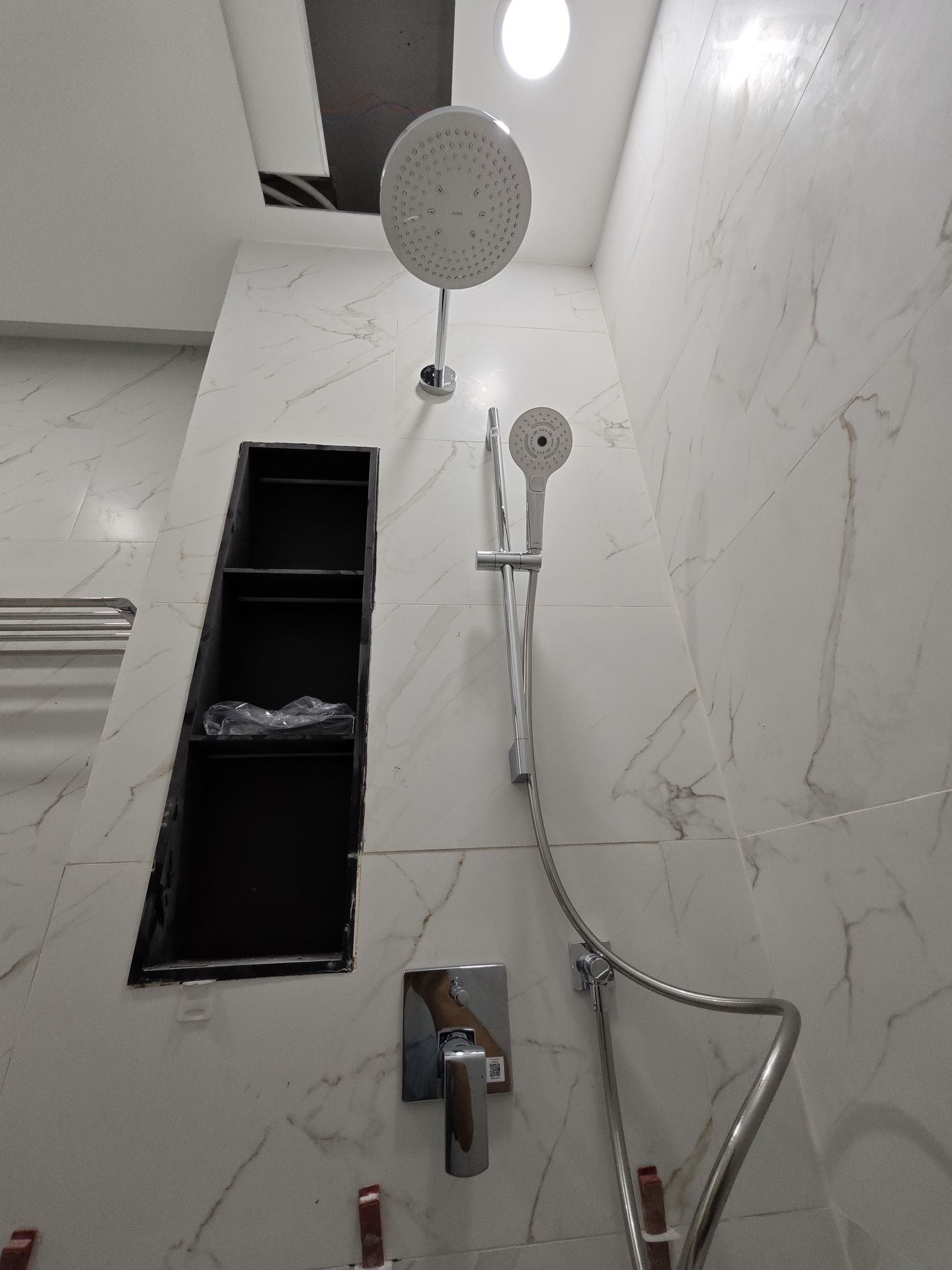 Đánh giá sản phẩm Tay sen tắm TOTO TBW01035V (3 chế độ) phun sương MistSpa