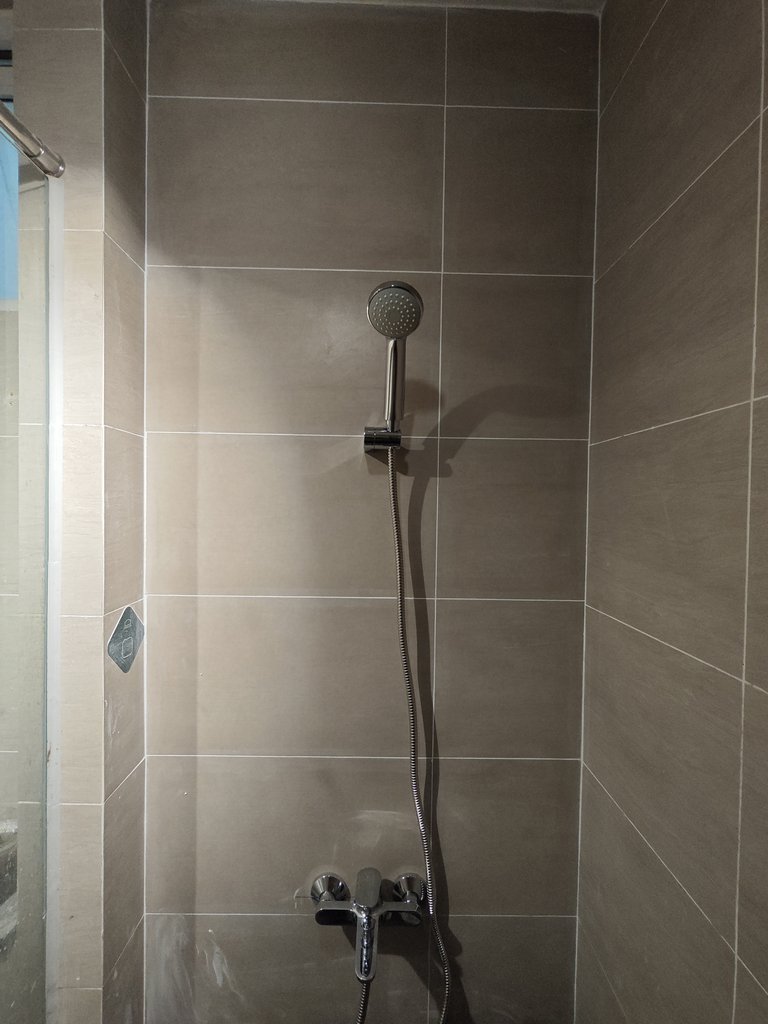 Đánh giá sản phẩm Bộ sen tắm nóng lạnh TOTO TBS04302V DGH104ZR