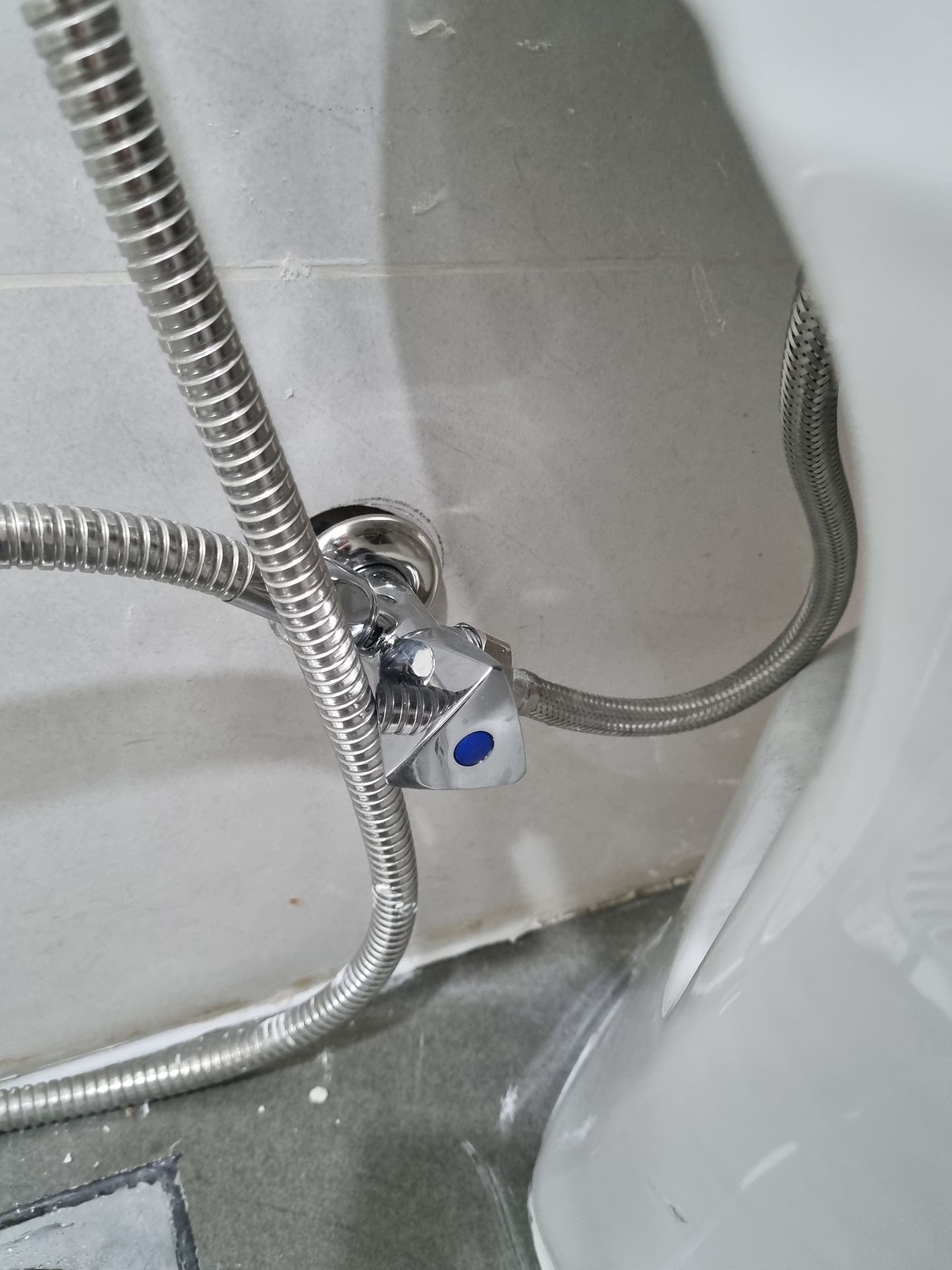 Đánh giá sản phẩm Van khóa chữ T ATMOR AE036