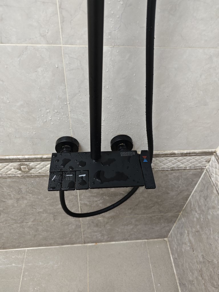 Đánh giá sản phẩm Bộ sen tắm cây nóng lạnh Caesar S688CB