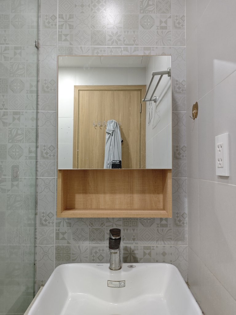 Đánh giá sản phẩm Tủ gương treo phòng tắm Caesar EM0145W