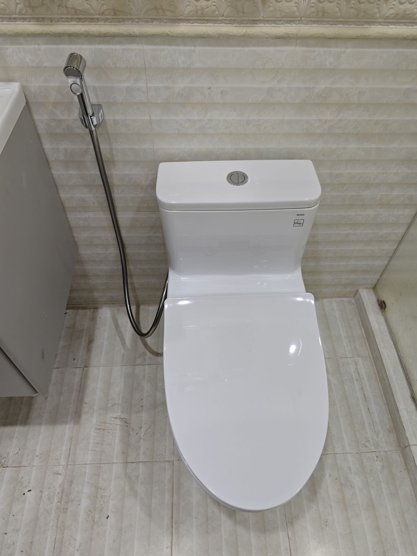 Đánh giá sản phẩm Vòi xịt vệ sinh TOTO TVCF202