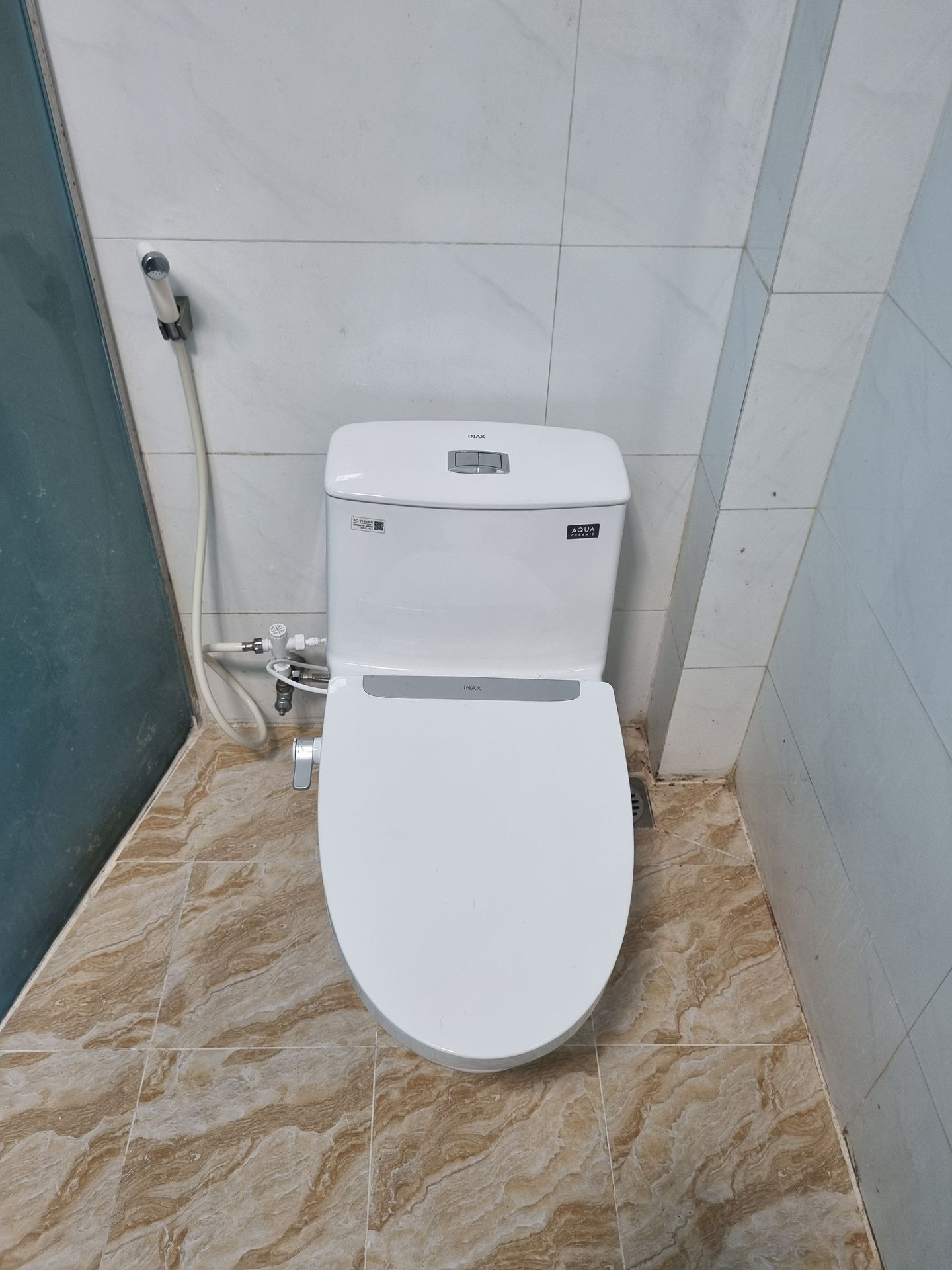 Đánh giá sản phẩm Bồn cầu 1 khối nắp rửa cơ INAX AC-919R + CW-S32VN