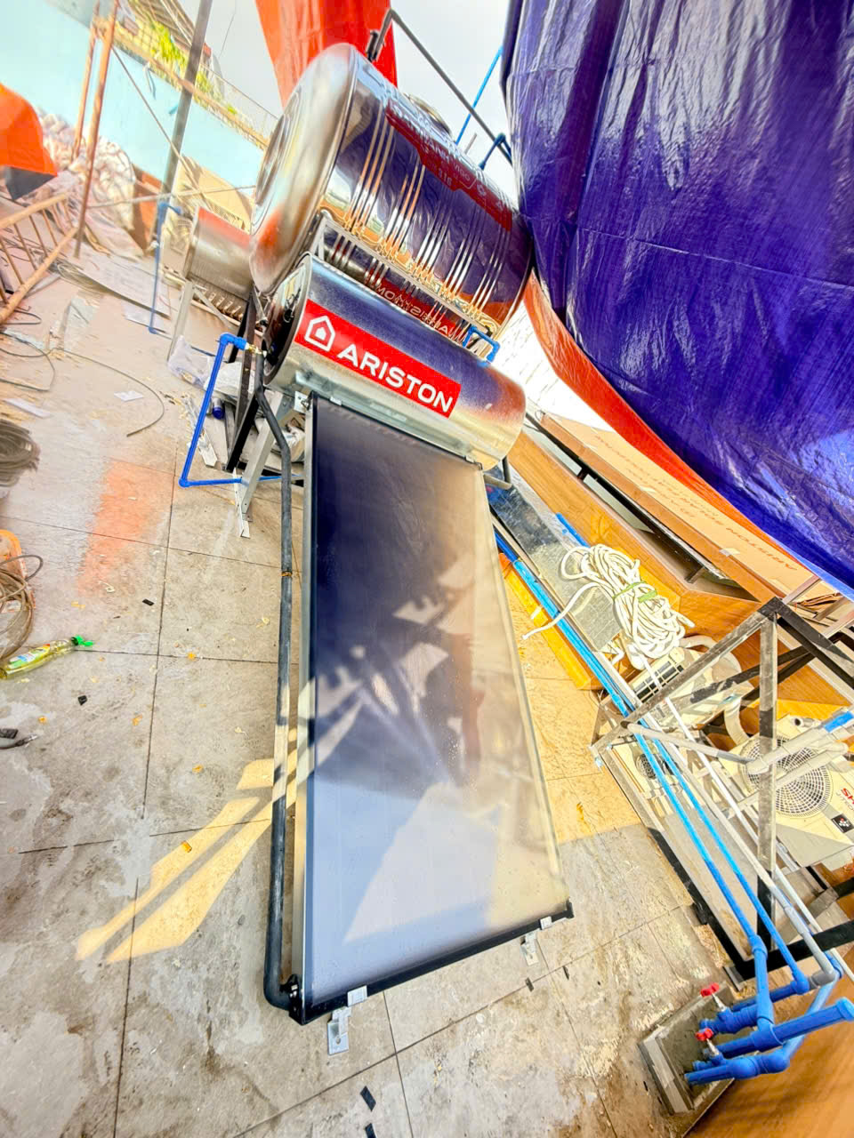 Đánh giá sản phẩm Máy nước nóng năng lượng mặt trời tấm phẳng Ariston KAIROS THERMO DR-2