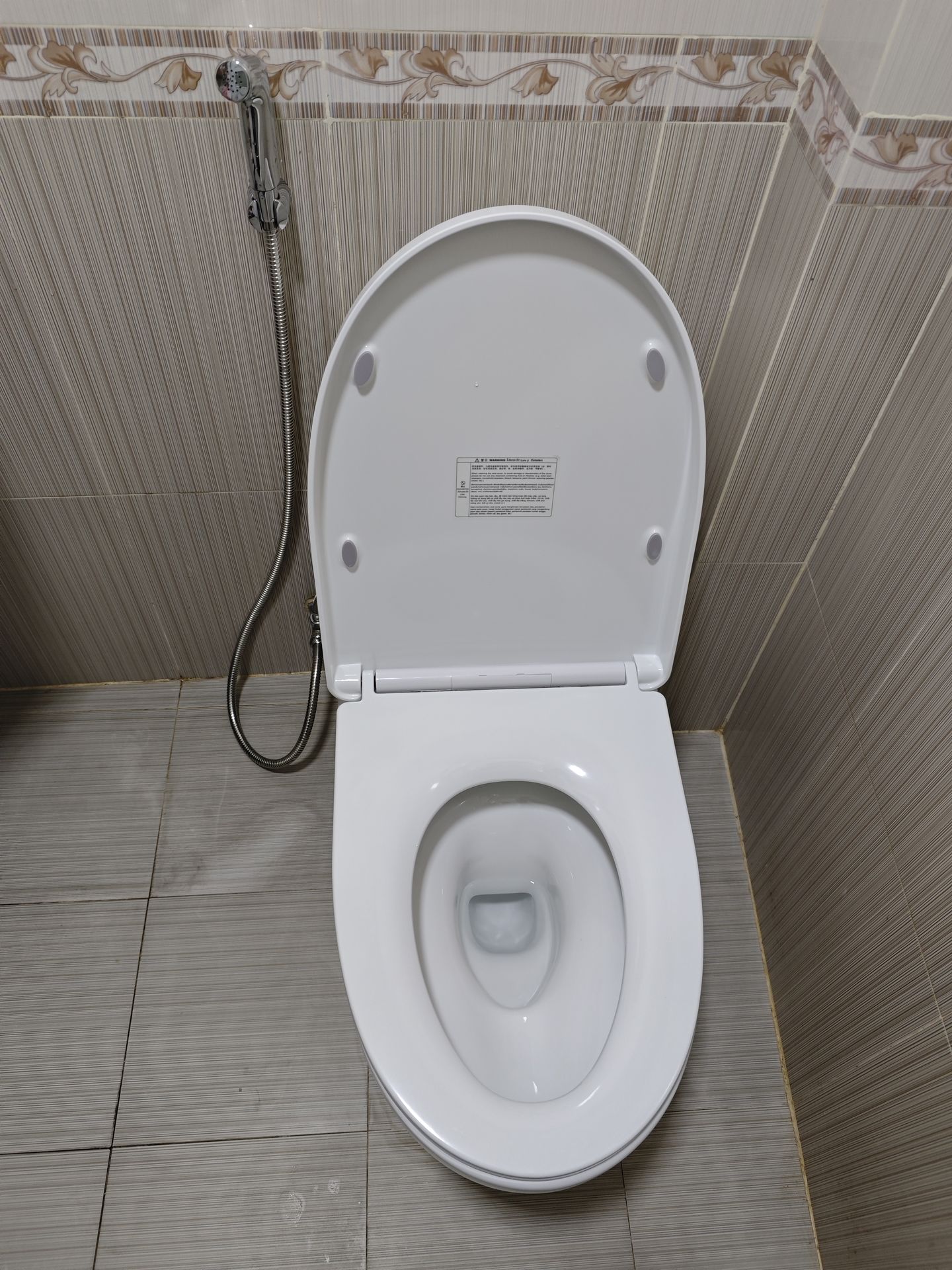 Đánh giá sản phẩm Vòi xịt vệ sinh INAX CFV-105MM (CFV105MM)