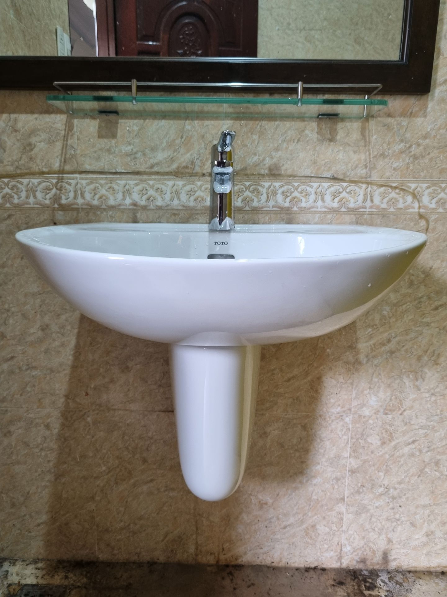 Đánh giá sản phẩm Vòi lavabo nóng lạnh GS TOTO TLG03301V