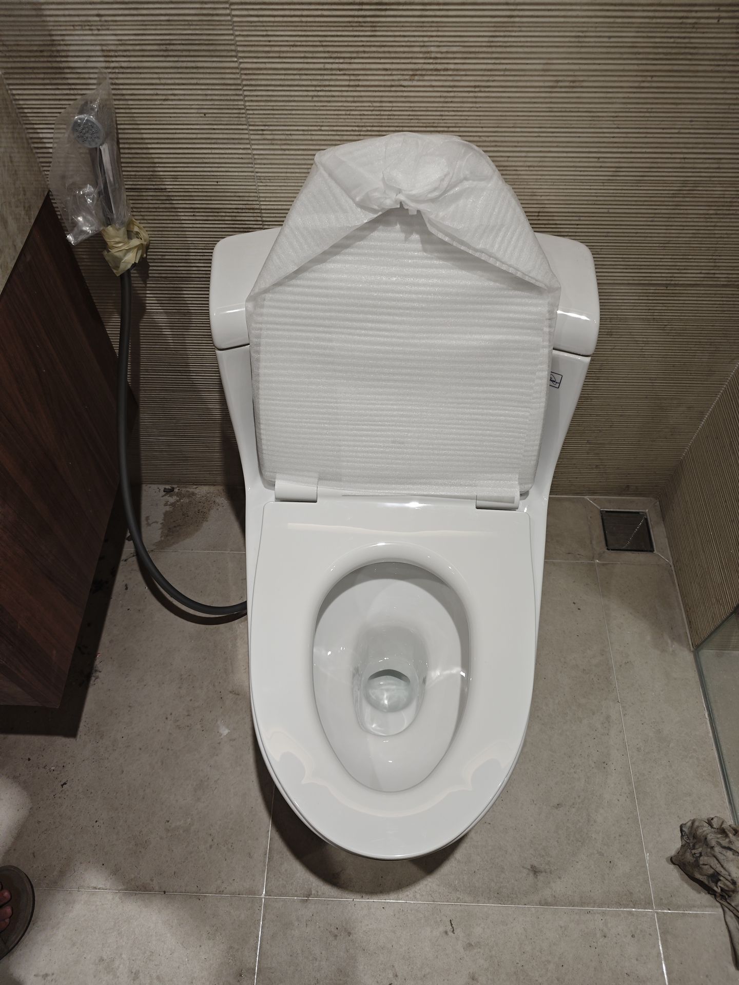 Đánh giá sản phẩm Bồn cầu 1 khối TOTO MS636DT8 nắp đóng êm TC600VS